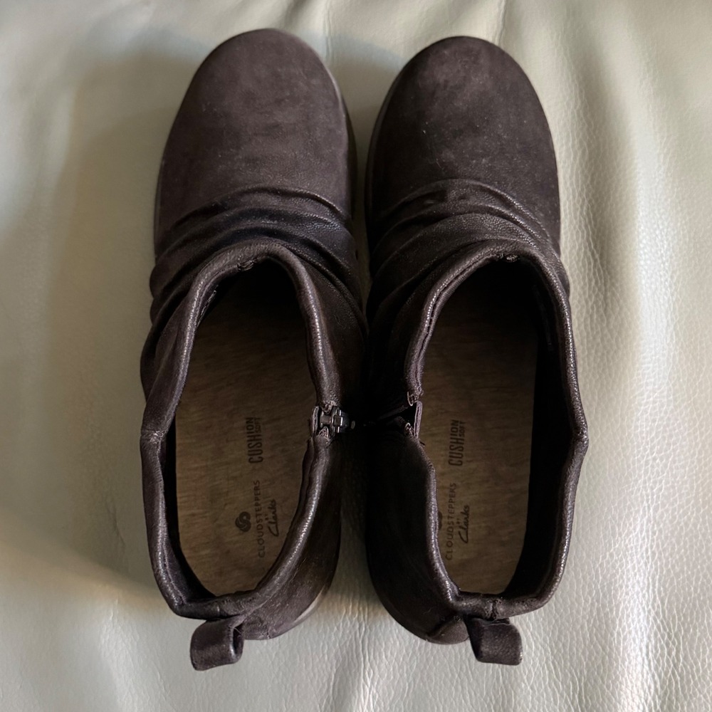 Clarks Cloudsteppers Sillian 2.0 High Black Ruched Ankle Booties Womens 8.5 M - Picture 6 of 10